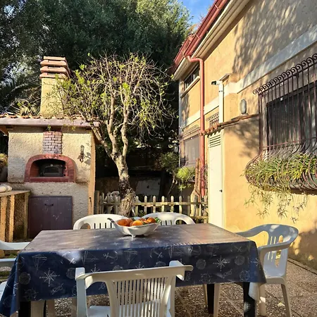 Villino Troccoli, Morena Marina di Camerota